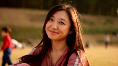 微笑的亚洲女孩