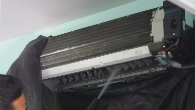 用洗衣机清洗空调