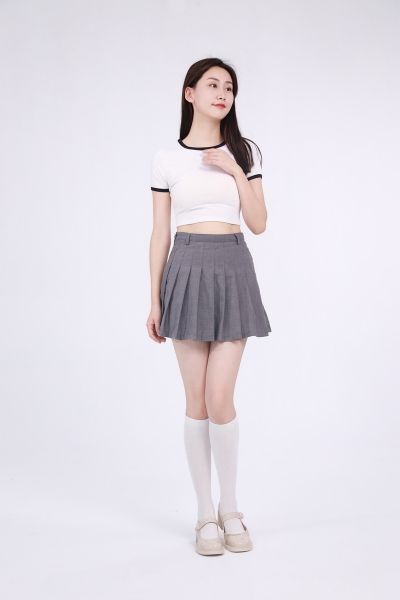 人物系列写实服装模特的鞋服摆拍