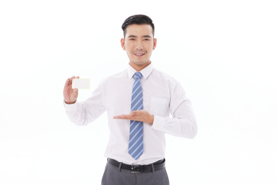 人物系列实景拿着名片展示的职业男性