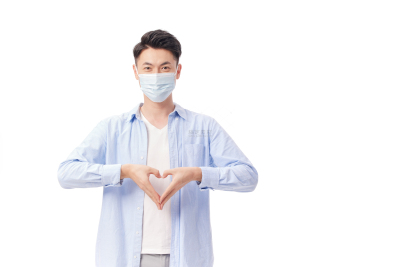人物系列写实男人带着口罩双手比心手势