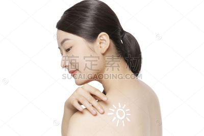 人物系列写实保养后背的美妆模特
