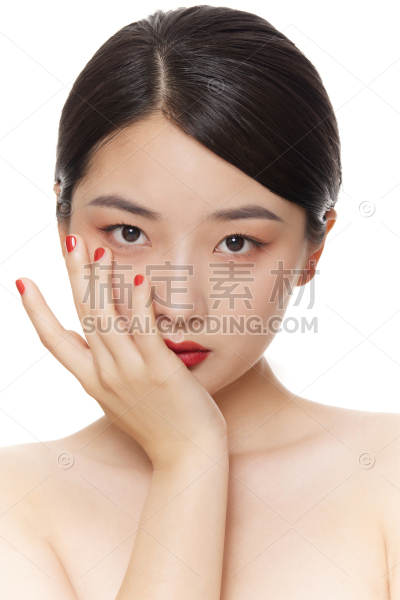 人物系列写实单手挡脸的美妆模特