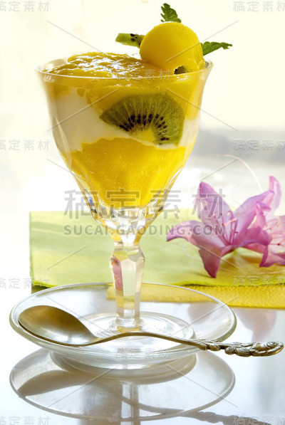 芒果的鸡尾酒