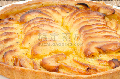 法式苹果片馅饼