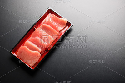 金枪鱼生鱼片