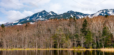 知床五湖地区的第五湖。自然美丽的风景