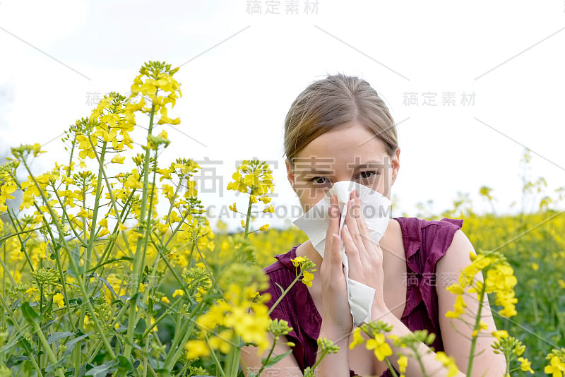 女子患花粉热