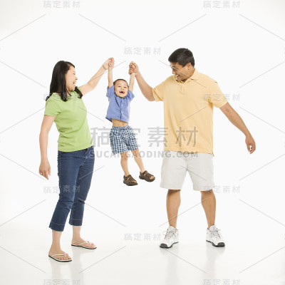 父母与儿子。