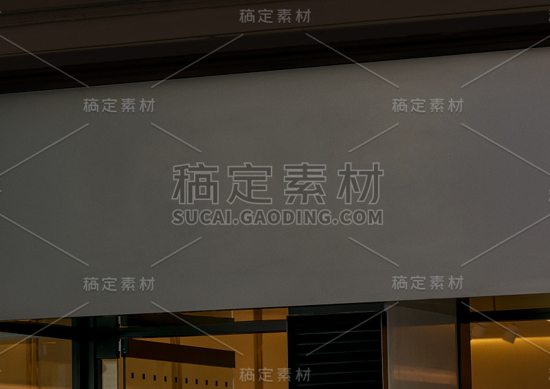 空白商店标识标识设计模型孤立清晰，最小的商店模板，街道悬挂挂壁式招牌，用于标识展示金属咖啡厅餐厅酒吧