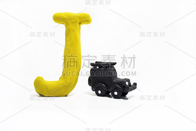 用Play Clay制作的字母加上一些视觉效果。