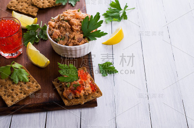 熏鲑鱼馅饼