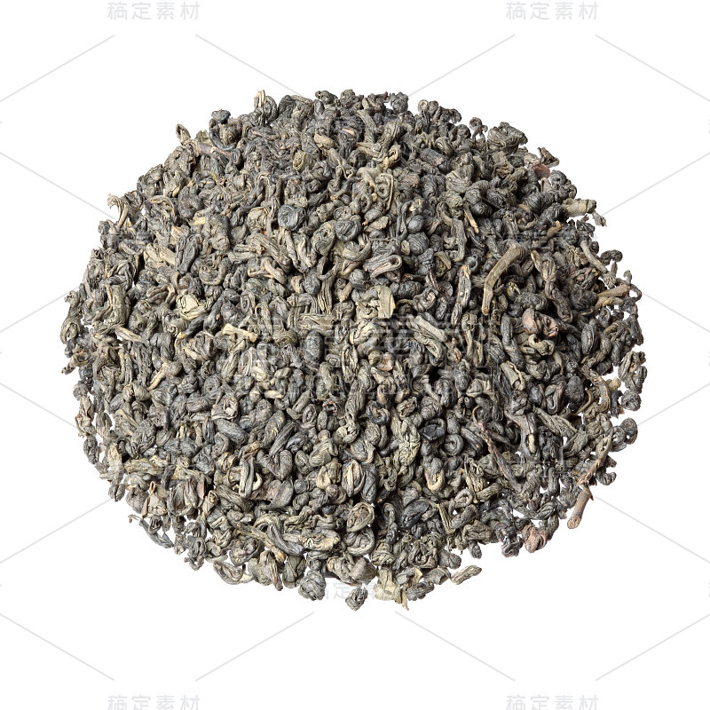 火药茶孤立于白色