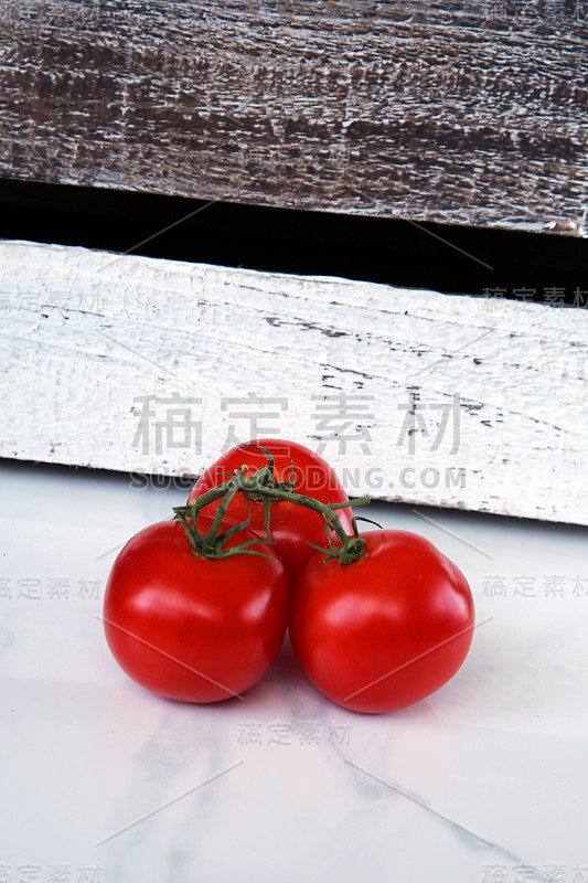 我来到Tomatoes