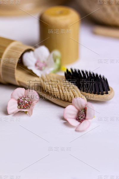 环保卫浴配件、天然化妆品产品零浪费理念。