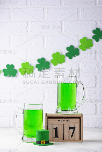 St. Patrickâ’s day绿色啤酒