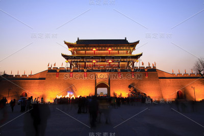 滦县—3月5日:2015年3月5日，中国河北省滦县滦州古城门建筑景观