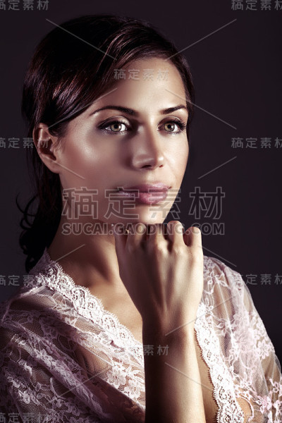 漂亮的女人肖像