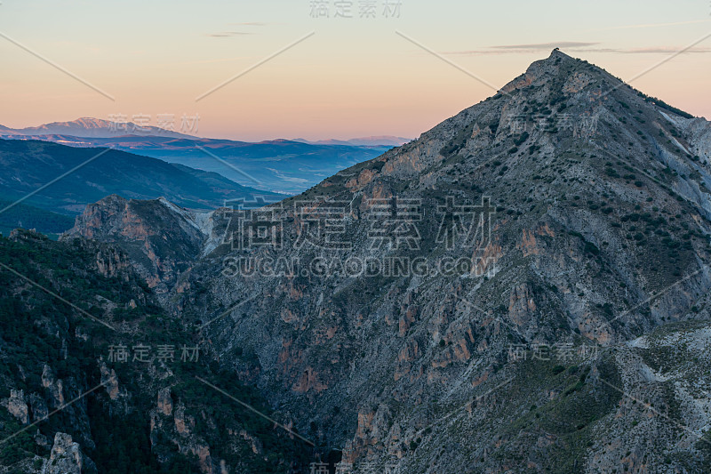 内华达山脉的高山景观