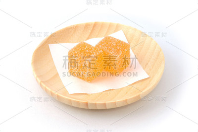 日本糖果冻豆茶时间在白色的背景