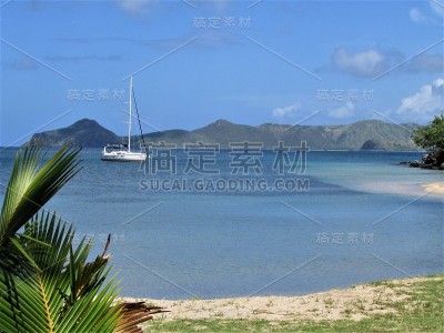 有山有天的海湾