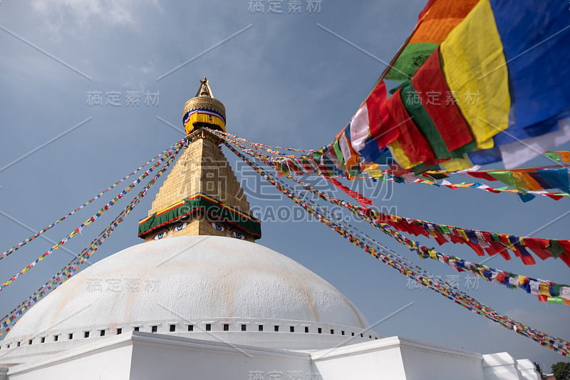 尼泊尔加德满都博达佛塔(Boudhanath)是尼泊尔最大的球形佛塔之一。博达塔是加德满都著名的旅游