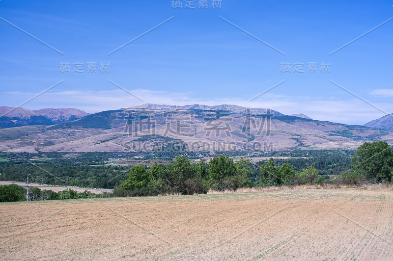 风景优美的山景