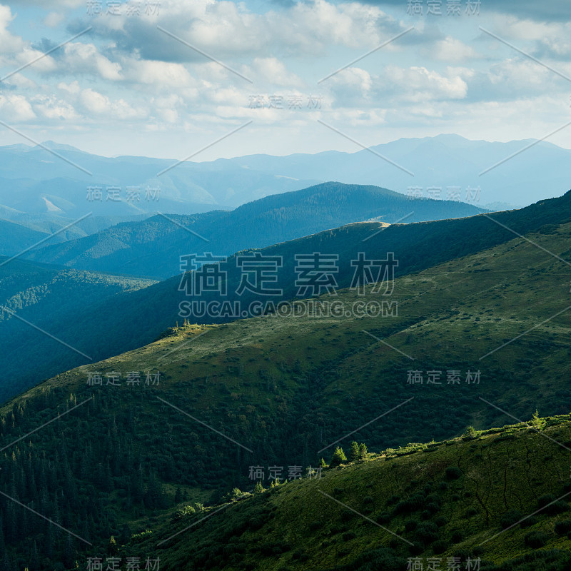 喀尔巴阡青山绿水，风景优美