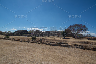 阿尔班山、墨西哥