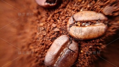 研磨咖啡豆和咖啡颗粒的微距照片