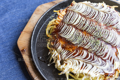 Modanyaki Okonomiyaki Japanses Pizza
