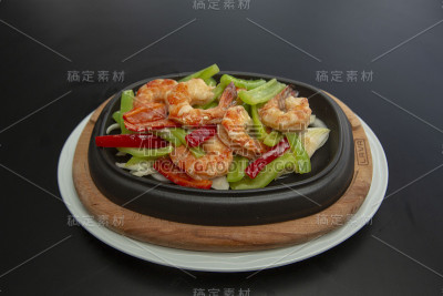 黑色背景上的海鲜