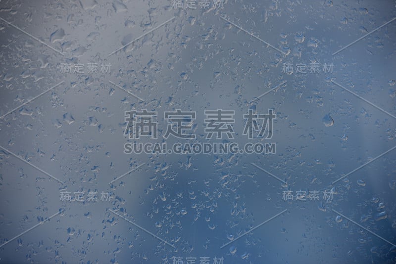 雨滴和云