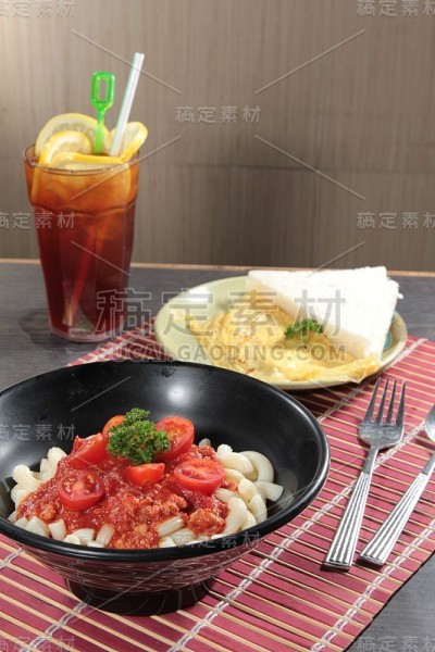 意大利面做饭