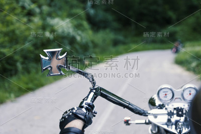 摩托车司机