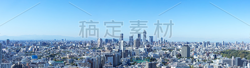 池袋的景观从休息室
