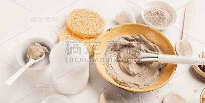 家用或沙龙水疗的天然化妆品