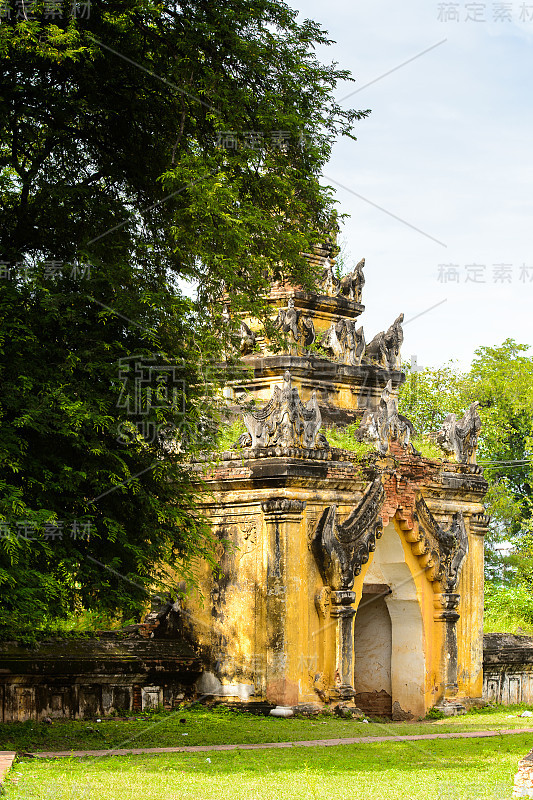 玛哈昂密邦圣修道院，因瓦，曼德勒地区，缅甸。它建于1818年