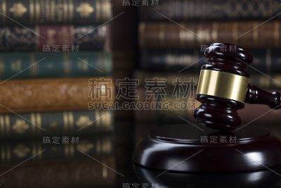 合法的。