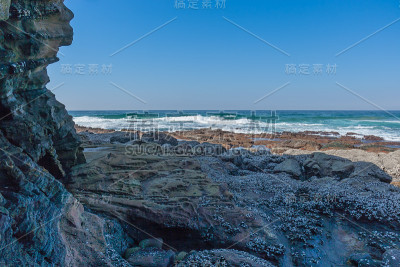沙加岩石海滩