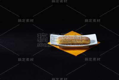 典型的意大利手指饼干