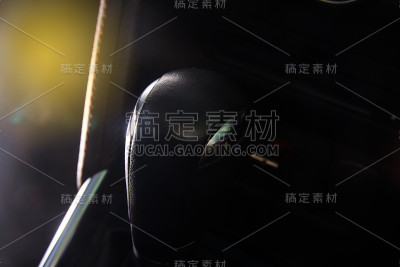 豪华汽车内饰-变速杆