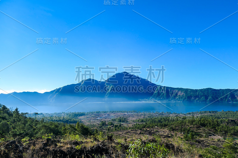 邦里-巴厘岛的火山景观