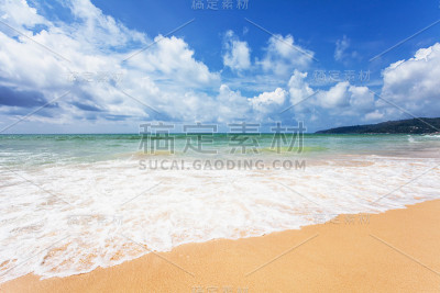 奇异的热带海滩。