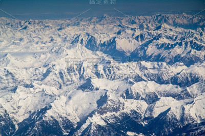美丽的瑞士阿尔卑斯山脉全景