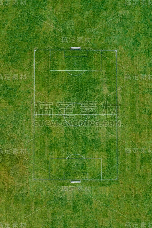 绿色足球场的上下视图