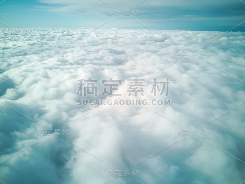 白云和蓝天