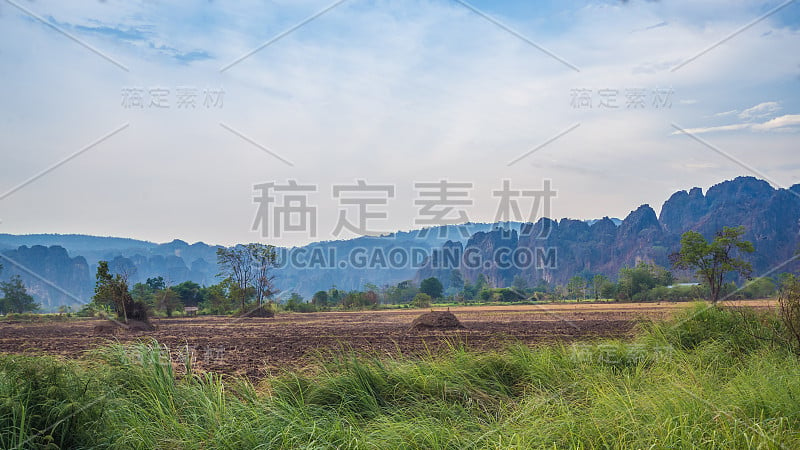 乡村自然旅游，落基山夏季，板mung, noen maprang，彭世洛。