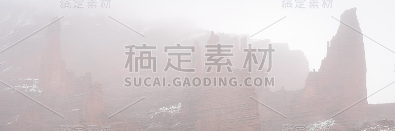 西南景观全景与落雪