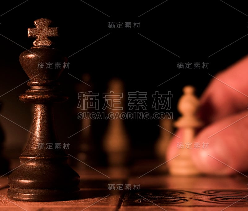 在棋盘上拍摄的象棋